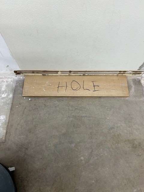 HOLE